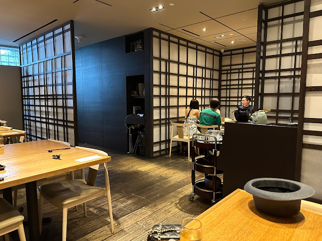 1 Orchard Blvd, #01-01/02 Camden Medical Centre, Singapore 248649