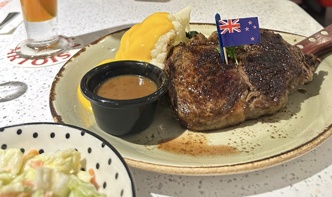 iSTEAKS @ Tampines 1 - Hospitality and gastronomy