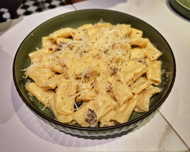 Opinii despre Chicco Trattoria | Holland Village | Italian Restaurant | Freshly Made Pasta Daily în Singapore - Hospitality and gastronomy