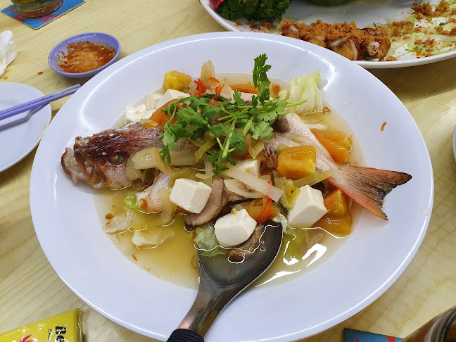 Opinii despre 308 鱼爐之家 (308 Fish Steamboat and Zhi Char) în Singapore - Hospitality and gastronomy