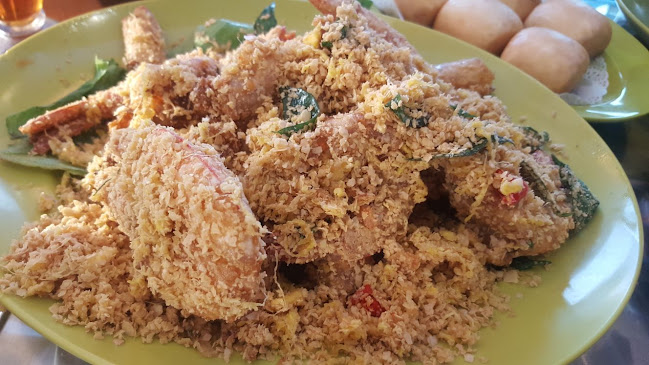 Rasa Istimewa Waterfront Restaurant - Hospitality and gastronomy