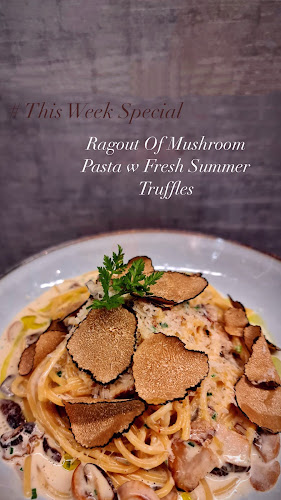 Hashtag #3 Cafe & Bar