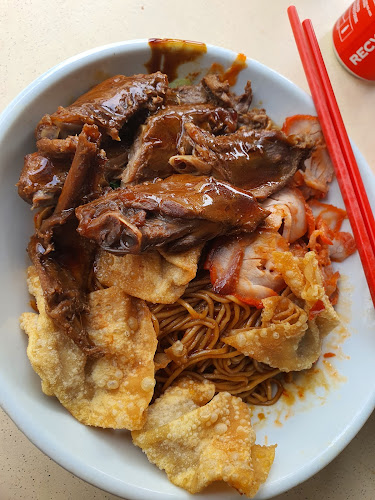 Pontian Wanton Noodles - Hougang Ave 4 - Hospitality and gastronomy