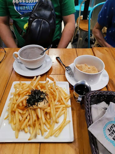 Opinii despre JAPAN RAIL CAFE în Singapore - Hospitality and gastronomy