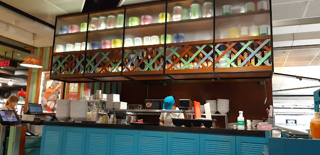 Pho Street Changi Airport T2Transit - Singapore