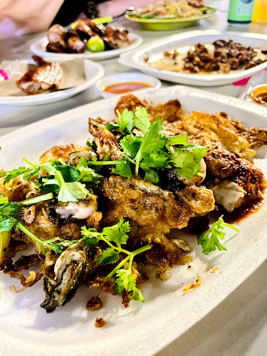 500 Clemenceau Ave N, Newton Circus, #01-73 Food Centre, 229495