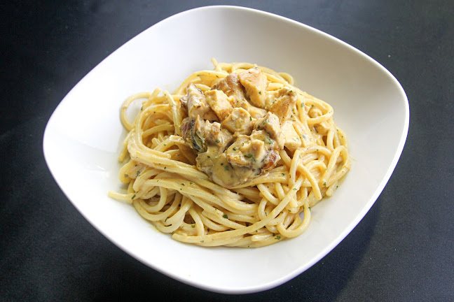 Opinii despre Brozky în Singapore - Hospitality and gastronomy