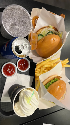 NBCB i12 Katong - Singapore