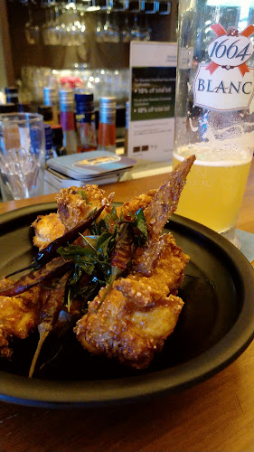 1 Maritime Square, #01-64 HarbourFront Centre, Singapore 099253