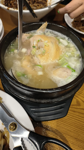 itaewon jja jang - Hospitality and gastronomy