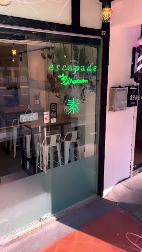 Opinii despre Escapade Vegetarian Cafe în Singapore - Hospitality and gastronomy