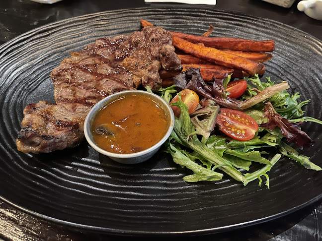 Perle Noire Oyster & Grill Bar (Holland Village) - Singapore