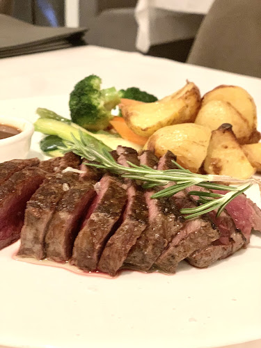 Opinii despre La Braceria Pizza & Grill în Singapore - Hospitality and gastronomy