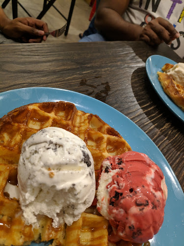 Comentarii opinii despre Ice Cream Man and Friends