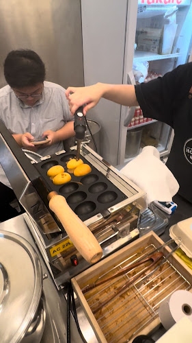 Comentarii opinii despre Hollin Singapore One Holland Village