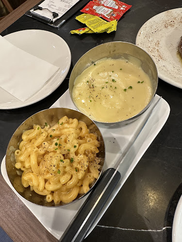 Comentarii opinii despre Josh's Grill