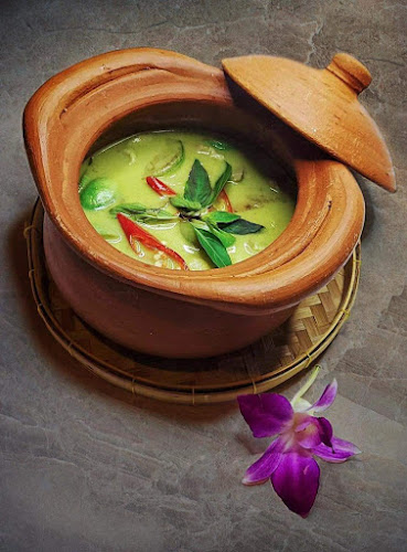 110 Mackenzie Rd, Singapore 228708