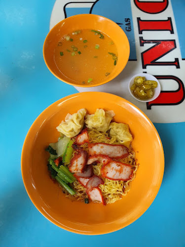 Comentarii opinii despre 津味云吞鸡爪面 (Jin Wei Wanton Chicken Feet Noodle)