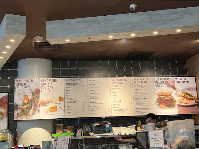 Comentarii opinii despre Cedele Bakery Kitchen - The Star Vista