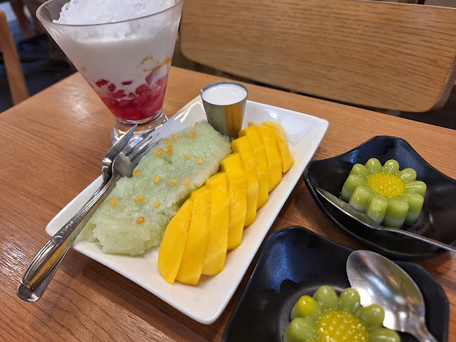 Jai Siam Restaurant (SingPost Centre Branch) - Singapore