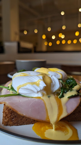 Twenty Eight Cafe - Singapore