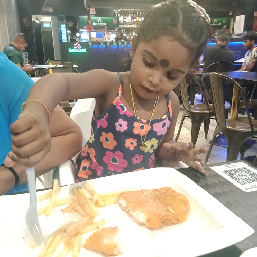 77 Desker Rd, Singapore 209600