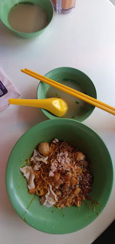 Comentarii opinii despre Yue Lan Ting Fishball Minced Pork Noodle