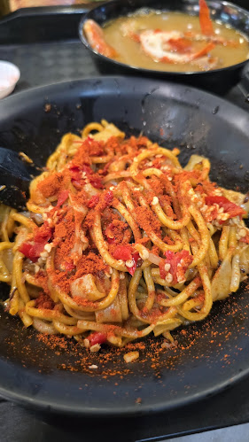 Big Prawn Noodle - Hospitality and gastronomy