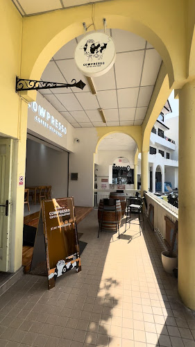 Cowpresso Coffee Roasters Singapore - Hospitality and gastronomy