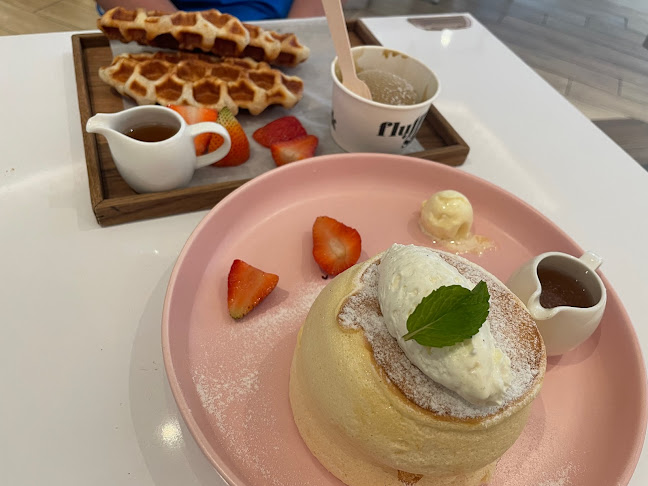 Opinii despre Fluff Stack (Tampines 1) în Singapore - Hospitality and gastronomy