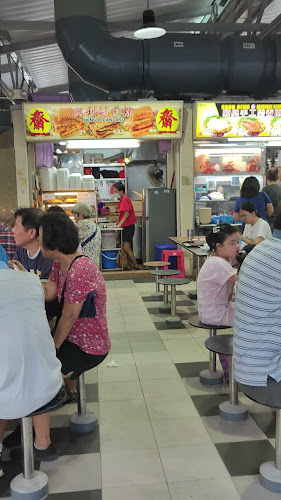 Comentarii opinii despre Mayflower Market and Food Centre Parking