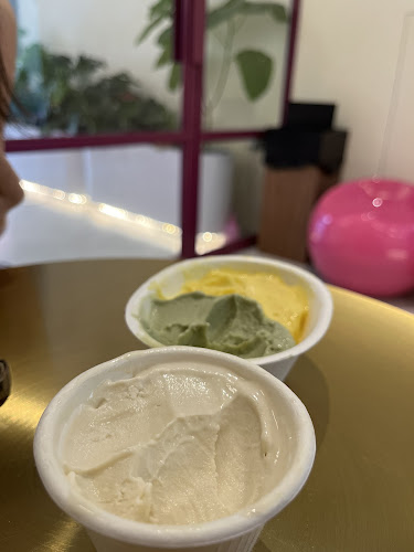 65 Haji Ln, Singapore 189258