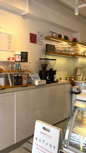 Opinii despre CoffeePlus în Singapore - Hospitality and gastronomy