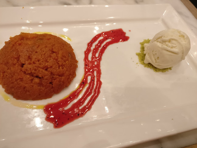 Zaffron Kitchen Star Vista - Hospitality and gastronomy