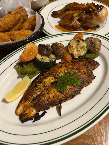 Opinii despre Bernie's în Singapore - Hospitality and gastronomy