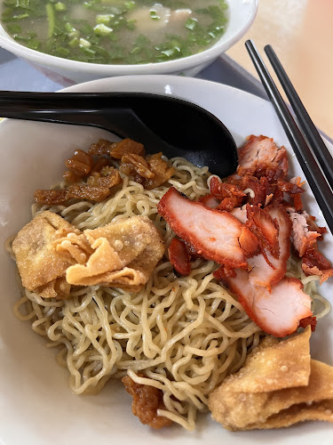 ROOSTER BOWL WANTON NOODLE - Hospitality and gastronomy