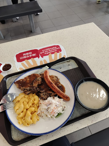 Skirt & Dirt - Hospitality and gastronomy