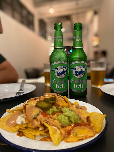 1 Cavan Rd, Singapore 209842