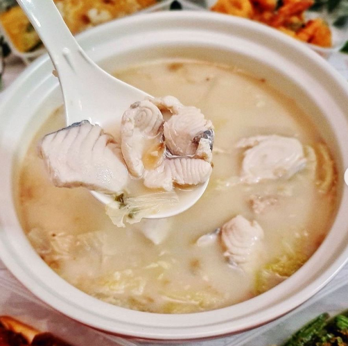 Whampoa Keng Fish Head Steamboat @ Balestier - Singapore