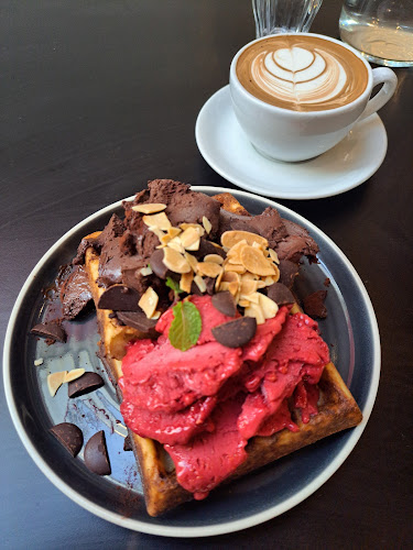 Comentarii opinii despre TIANN’S