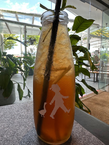 Opinii despre SERVUS German Burger Grill | VIVOCITY în Singapore - Hospitality and gastronomy