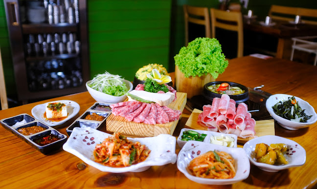 The Gogijip, Halmae Gukbab, Hanyang Bulgogi (HDC) - Singapore