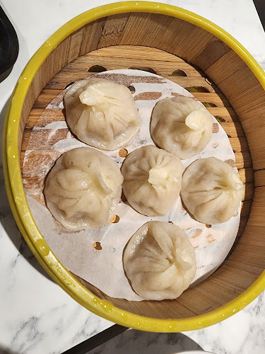 Shanghai Sheng Jian Bao - Singapore