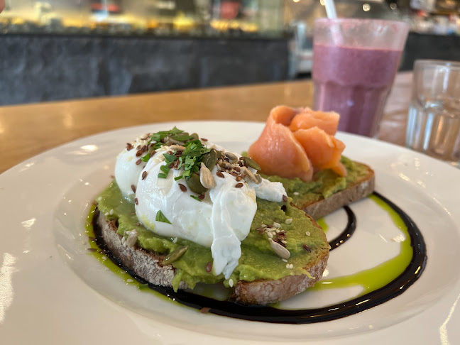 87 Serangoon Garden Way, Singapore 555983