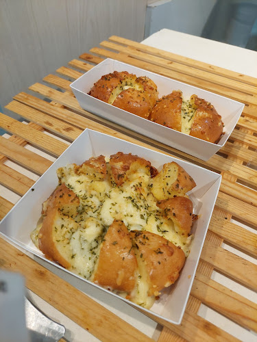 Morimori Yogashi Pte Ltd - Hospitality and gastronomy