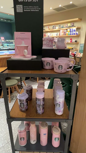 391A Orchard Road, #B1-01,Takashimaya Shopping Centre, Civic Plaza, 238873