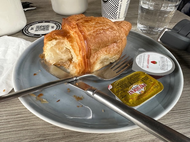 81 Clemenceau Ave, #01-21, Singapore 239917