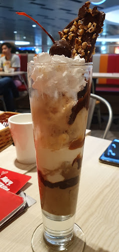 Swensen's (Waterway Point) - Hospitality and gastronomy