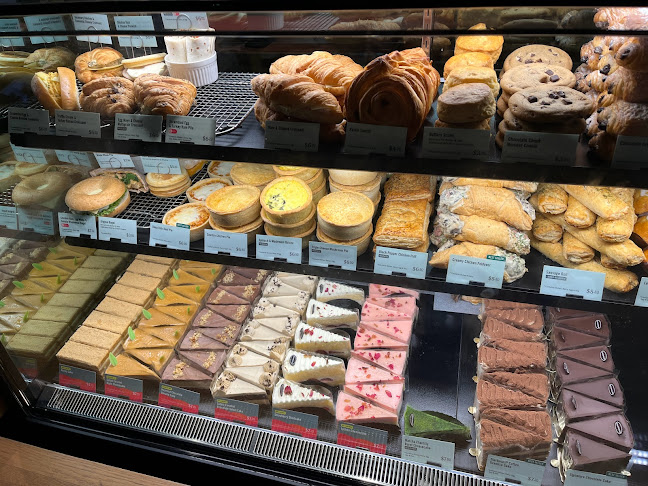 930 Yishun Ave 2, #01-07/08 Northpoint City North Wing, Singapore 769098