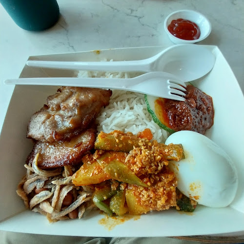 Comentarii opinii despre Tip Top Curry Puff @ T1 Transit